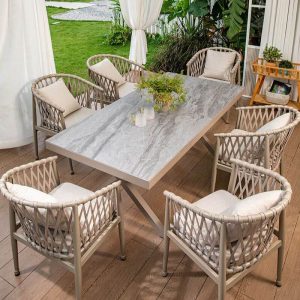 Gepolsterter Outdoor-Esstisch in natürlicher Farbe, wetterfest, 5-teilig, Stuhl, einfacher Stil mit Tisch, 47"L x 31"B x 29"H, Tisch & 4 Stühle