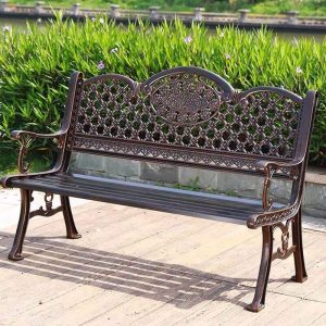 Vintage metallische wasserfeste Gartenbank in Weiß mit gebogenem Arm und Rücken, Weiß, 61"L x 24"B x 34"H