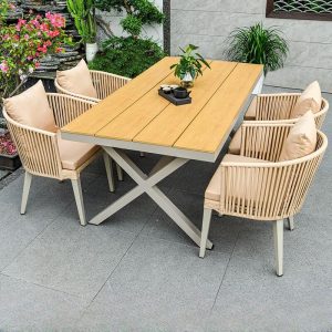 Polsterter Gartenset in natürlicher Farbe, 5-teilig mit UV-Schutz, mit Stuhl und Tisch, minimalistischer Stil, 59,1"L x 35,4"B x 29,5"H, Tisch & 4 Stühle, Teak