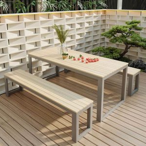 Einfaches cremefarbenes recyceltes Holz UV-beständiges rechteckiges Terrassen-Esstisch - 59,1"L x 31,5"B x 29,5"H Natürlicher Tisch Nur