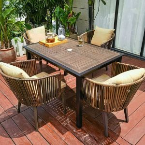 Outdoor-Esstischset mit Legierungsrahmen, wetterfestem Kakaostoff, 5-teilig, Stuhl, einfacher Stil mit Tisch, 47"L x 31"B x 28"H, Tisch & 4 Stühle