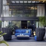 Schwarzes Schwammsofa für 2 Personen mit Kissen und UV-beständiger Polsterung - Trendiger Stil, 2-Sitzer Sofa