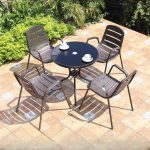 Outdoor-Esstisch mit Polymer-Verbundsitz, flammhemmend, Mitternachtsschwarz, 5-teilig, Stuhl, einfacher Stil, Tisch, 27,6"L x 27,6"B x 28,3"H, Tisch & 4 Stühle