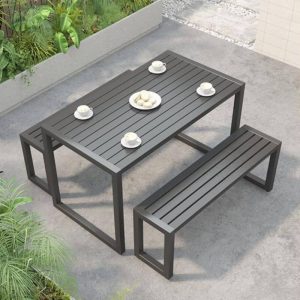 Einfacher Patio-Esstisch mit hellbrauner Platte und Eisenrahmen, Schwarz-Braun, 47,2"L x 23,6"B x 29,5"H, Nur Tisch