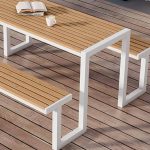 Rechteckiger Patio-Esstisch in natürlicher Farbe mit Metallgestell im einfachen Stil, 59,1"L x 59,1"B x 29,5"H, Natur/ Weiß
