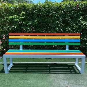 Mehrfarbige Patiobank im Art-Deco-Stil mit Rückenlehne, feuchtigkeitsbeständig und aus Holz, 47"L x 16"B x 33"H, Weiß