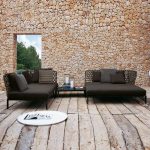 Loveseat mit abnehmbarem Kissen, modularer Design, Schaumstofffüllung, schwarzer Rahmen, Kissen für 2, UV-beständig, rechte Eck-Loveseats