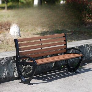 Lässige Metall-Picknickbank mit geschwungenem Arm in Sepia und feuchtigkeitsbeständig, 71"L x 17"B x 21"H