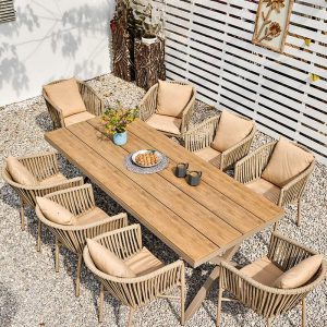 8-teiliges Set Holzfarbenes Patio-Essset mit Tischplatte aus Kunstholz, rechteckige Form, Stuhlset, UV-beständig, moderner einfacher Stil, 70,9"L x 35,4"B x 29,5"H, Tisch & 8 Stühle