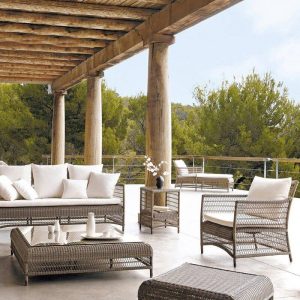 Sofa mit abnehmbaren weißen Schaumstoffkissen für 3 Personen, Kissen, UV-beständig, trendiger Stil, 3-Sitzer Sofa
