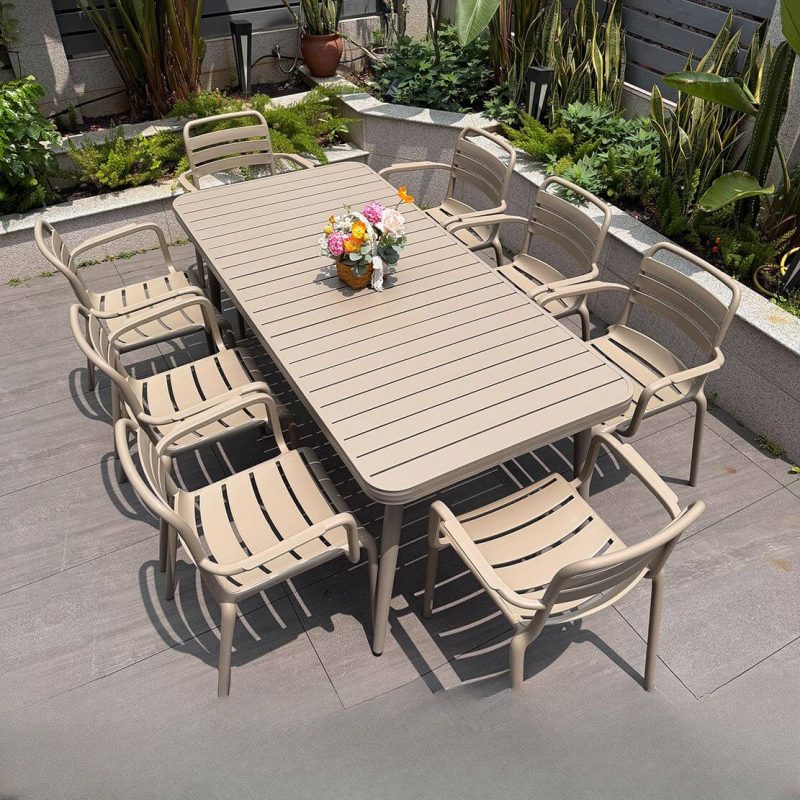 9-teiliges Outdoor-Esstischset mit Legierungssitz, Tan, UV-geschützt, Stuhl & Tisch, einfacher Stil, 71"L x 33,5"B x 28"H, Tisch & 8 Stühle