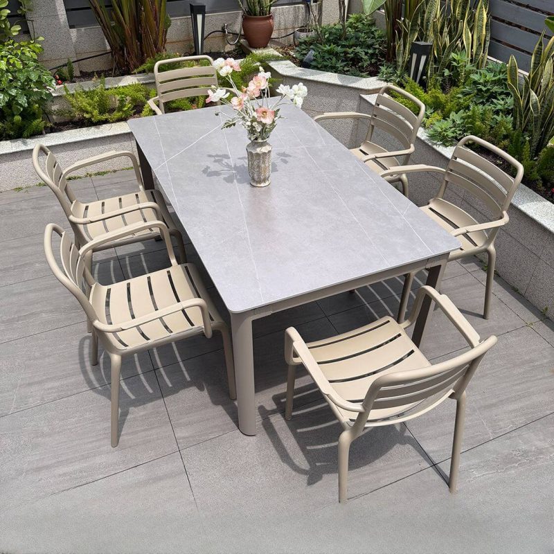 Graues Outdoor-Essset mit Sitzmöbeln aus Legierung, 7-teilig, UV-geschützt, Stuhl & Tisch, einfacher Stil, Grau, 63"L x 35"B x 29"H, Tisch & 6 Stühle