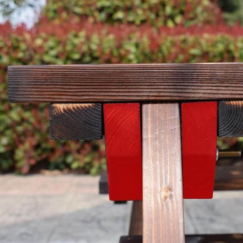 Outdoor-Picknicktisch in natürlicher Farbe mit Sonnenschirmloch, rechteckiger Tischplatte aus recyceltem Holz und einfachem Stil, 59"L x 59"B x 28"H, Natur