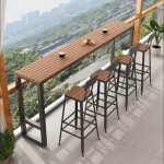 Moderner rechteckiger wasserdichter brauner Holz-Außenbartisch, ohne Stühle, 94,5"L x 15,7"B x 41,3"H
