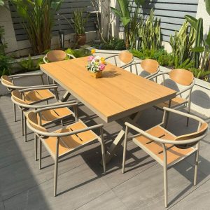 Natürliche Farbe Outdoor-Esstischgarnitur mit Legierungsrahmen, 7-teiliges Set wetterfeste Stühle, einfacher Stil Tisch, 70.9"L x 35.4"B x 29.5"H, Tisch & 6 Stühle