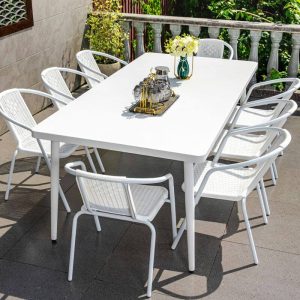 Outdoor-Esstischgarnitur in Kreide mit Polymer-Verbundsitz, wetterfest, 5-teilig, Stuhl, einfacher Stil, Tisch, 31,5"L x 31,5"B x 28,3"H, Tisch & 4 Stühle