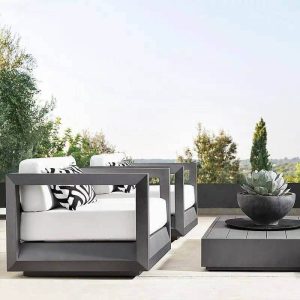 Industrieller Stil Outdoor-Sofa-Kombination mit schwarzem Metallrahmen - 3-Sitzer Sofa