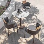 Simplistic Aluminum Material Outdoor Arm Chair in Grau, UV-beständig, gepolstert, 1 Stuhl, 22"L x 20"B x 43"H