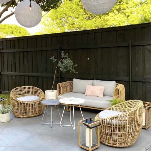 Patio-Sofa-Sitzset mit Textilbezug, klarem Tisch und limettengrünen Kissen, 4-teiliges Set (2 Stühle & 1 Loveseat & 1 Couchtisch)