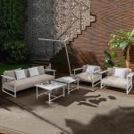 Weißes Rahmen Sofa mit Schaumstofffüllung, für 3 Personen, Kissen, UV-beständiger trendiger Stil mit Polster, 3-Sitzer Sofa