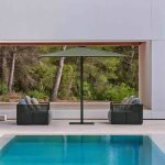 Trendy Schwarz Edelstahl Loveseat für 2 Personen - Wasserdicht mit Kissen und Polster, 2-Sitzer Ecksofa