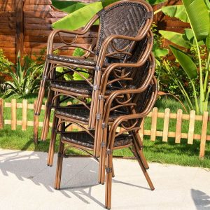 Outdoor-Esstischset mit Legierungsrahmen, 7-teiliges Set, wetterfestes Kakaotisch & -stühle, einfacher Stil, 59"L x 35"B x 28"H, Tisch & 6 Stühle