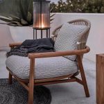 Hellgraues Sofa mit Schaumstofffüllung und Kissen, UV-beständig für 1 Person, trendiger Stil mit Kissen, 31"L x 33"B x 30"H