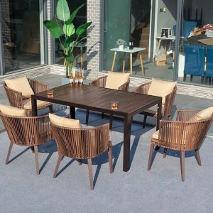Art Deco Cocoa Rechteckiges hergestelltes Holz-Patio-Esszimmerset mit UV-beständigem 5-teiligem Stuhl, Braun, 47"L x 31"B x 29"H, Tisch & 4 Stühle
