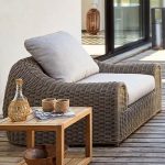 Braunes Sofa mit abnehmbarer Schaumstoffpolsterung für 3 Personen, inklusive Kissen, UV-beständig, trendiger Stil, 3-Sitzer Sofa