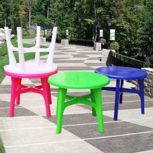 Zeitgenössischer grüner synthetischer Material sonnenbeständiger runder Patio-Esstisch, Grün, 43"L x 43"B x 27,5"H, ohne Stühle