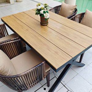 Gepolsterter Outdoor-Esstisch mit Holzoptik, 7-teilig, UV-geschützt, mit Stuhl & Tisch, einfacher Stil, 86,6"L x 35,4"B x 29,5"H, Holz-Schwarz, Tisch & 6 Stühle