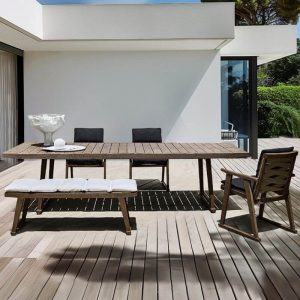 Simplistischer Outdoor-Esstisch mit Kakaoteak-Rahmen, ohne Stühle, 87"L x 39"B x 29"H