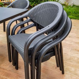 Außendining-Set mit Polymer-Verbundsitz, Mitternachtsschwarz Rechteck, UV-geschützt, 5-teiliges Set mit Stuhl und Tisch, 63"L x 35,5"B x 28,3"H, Tisch & 4 Stühle