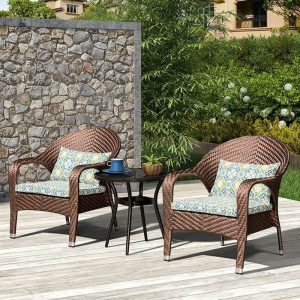 Braunes Rattangeflochtenes wasserdichtes Outdoor-Sofa mit gemusterten weichen Kissen - 1-sitziges Sofa